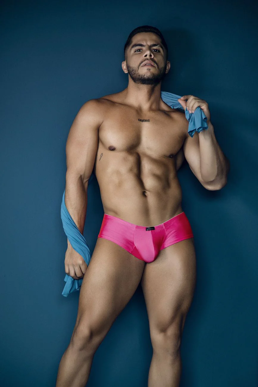 Xtremen 91234 Microfiber Trunks Color Fuchsia - Image 2
